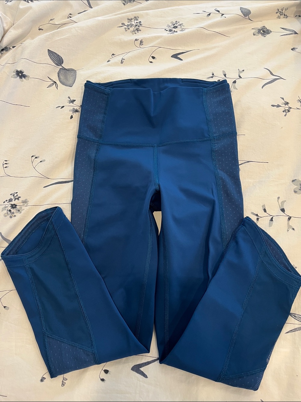 lululemon athletica Blue leggings size 4
